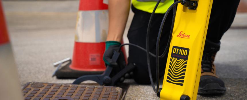 Calserv Ltd: Leica DT100 - Cable and Pipe Precision Locator Calserv Ltd: Leica DT100 - Cable and Pipe Precision Locator